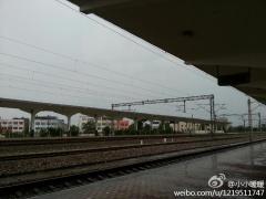 禹城火车站，一阵大风……